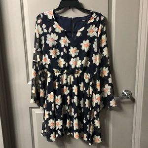 Blue flower short dress